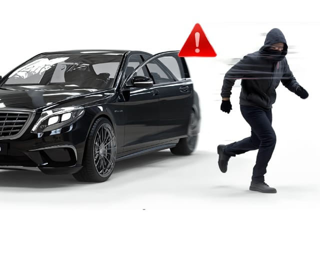GPS tracker su auto a noleggio / motocicli
